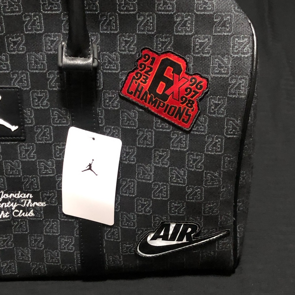 Air Jordan 23 Flight Club Patches Black Monogram Duffle Bag 40L NEW, NWT - Picture 4 of 9